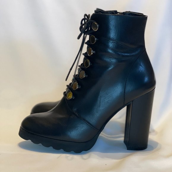 Black Leather Helia Booties - Made in Spain - Picture 1 of 6